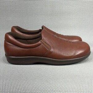SAS Women's Leather Slip On Comfort Shoes With Tri-Pad Comfort Size 9.5S (Slim)